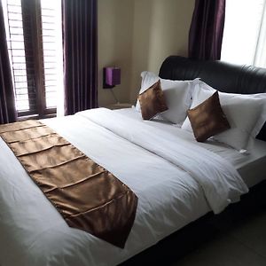 Griya Nendra Hotel